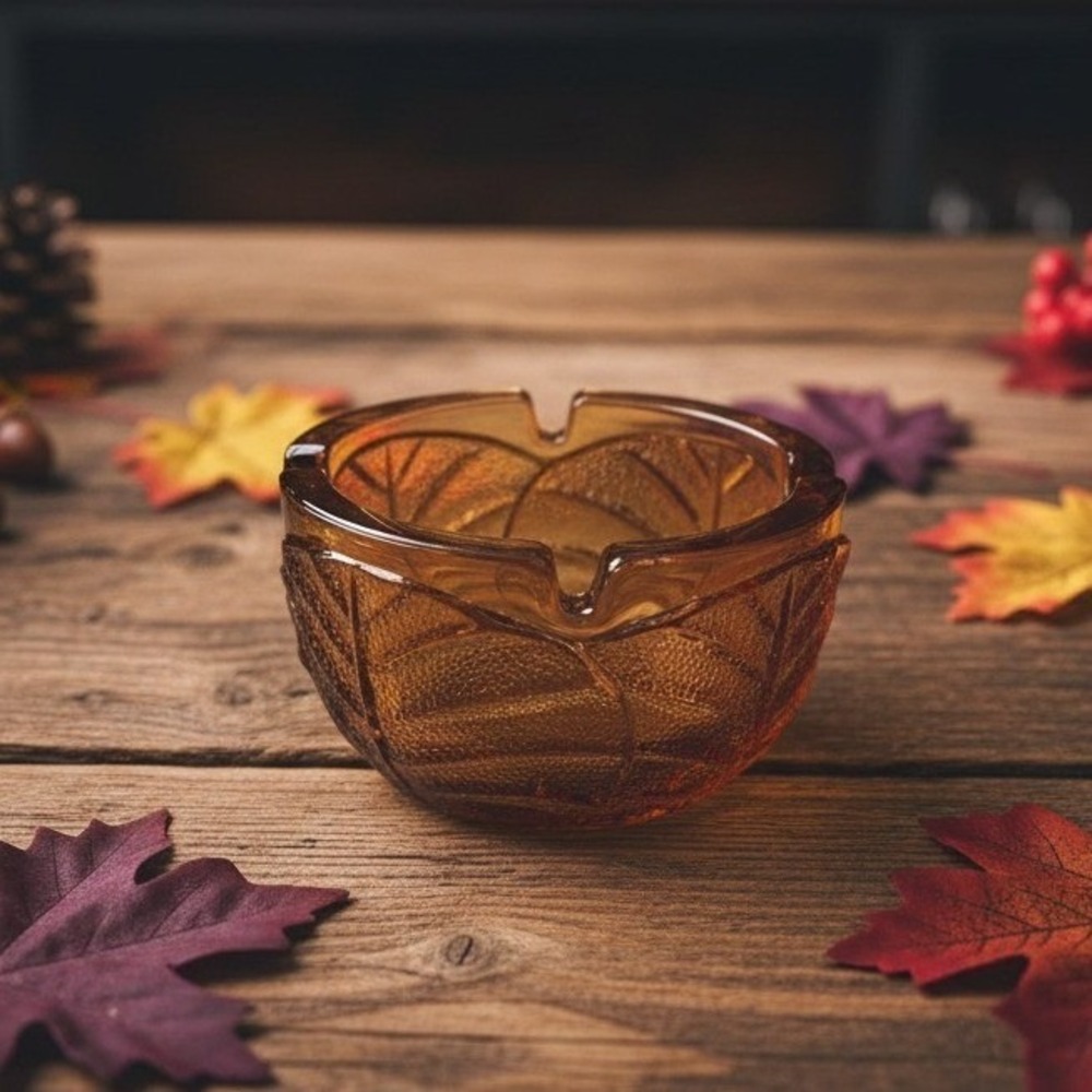 Amber Glass 4-Slot Ashtray, Vintage Fall Leaves Design, Replacement Autumn Decor